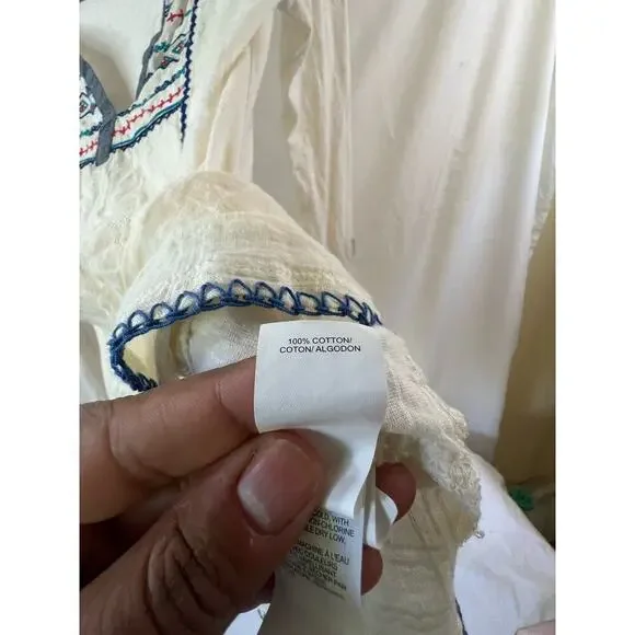 Lucky Brand White Embroidered Long Sleeve Top Size Small - Picture 3 of 4